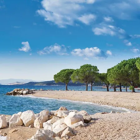 Apartamento Amazing In With House Sea View Dramalj