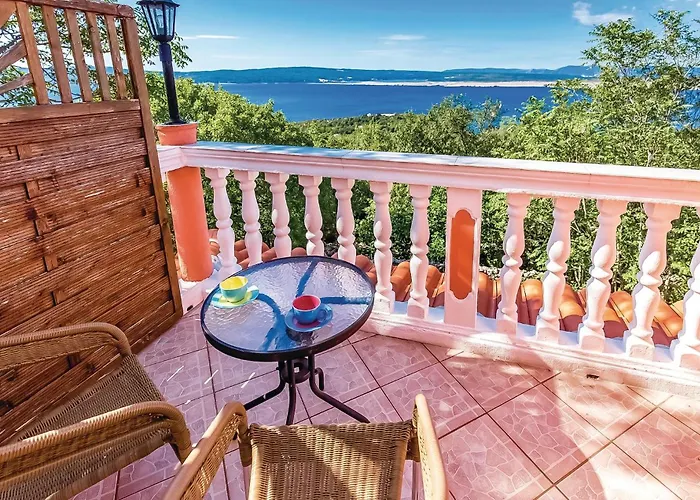 Gorgeous Apartment In Dramalj * Dramalj