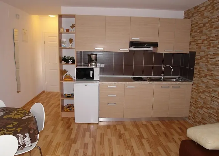 Gorgeous Apartment In Dramalj * Dramalj